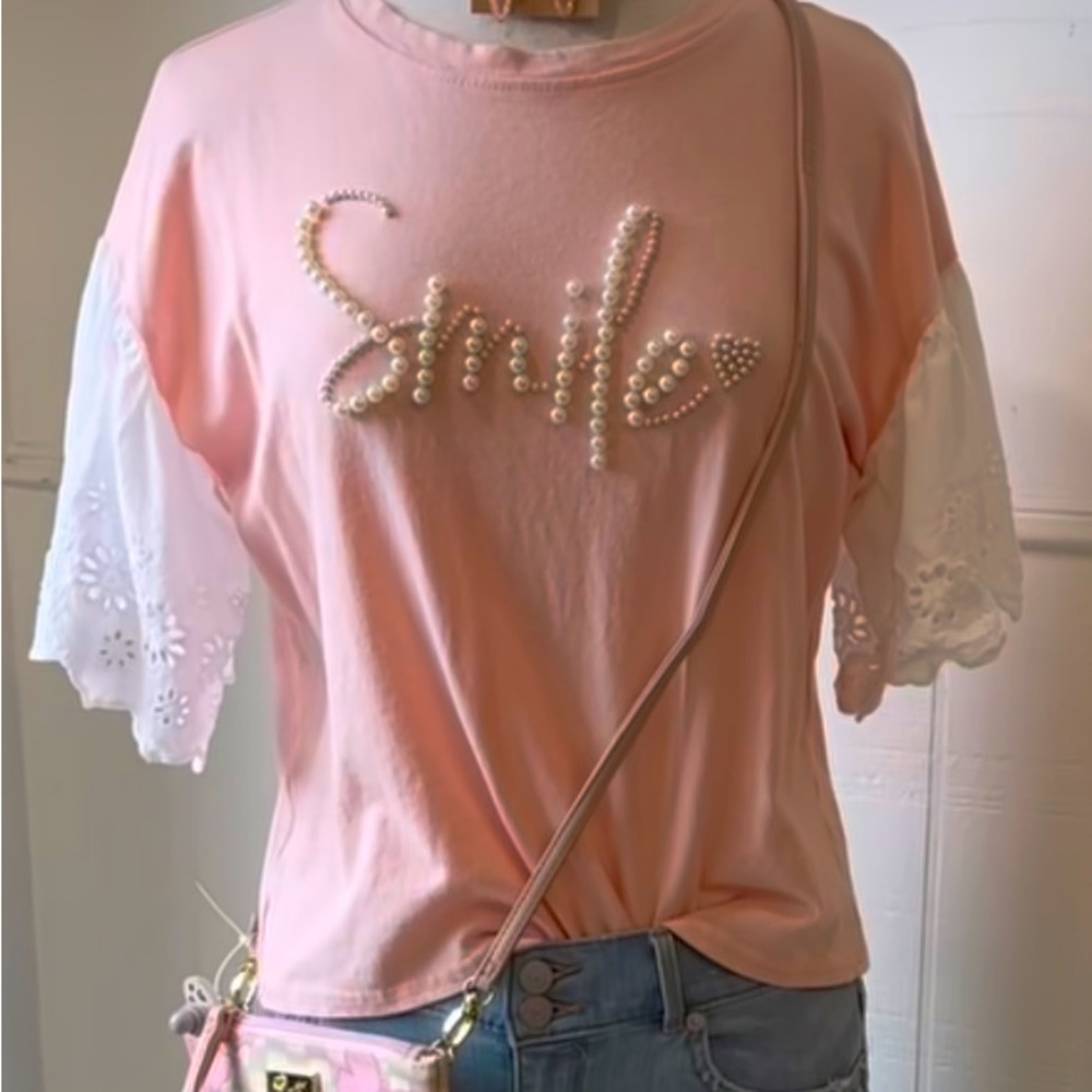 Pink and white top